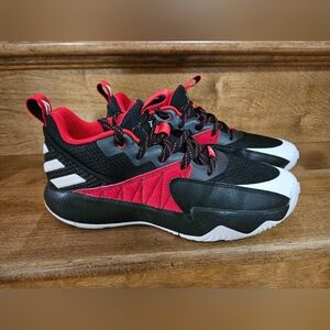 SOLD - Dame Certified - US Men's Size 9.5